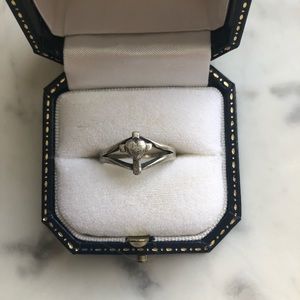 Cross w Heart Ring James Avery